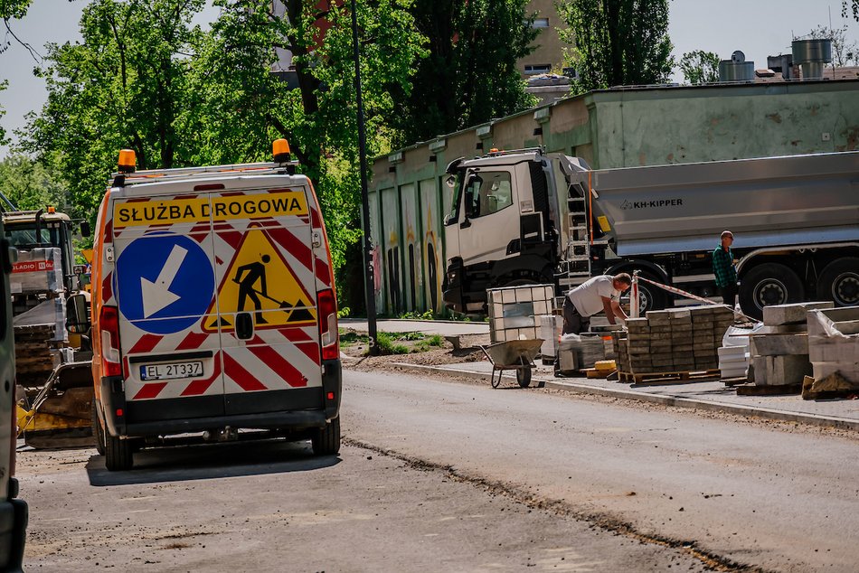 Łódź. Remont Nowej w Łodzi postępuje. Efekty prac drogowców coraz bardziej widoczne