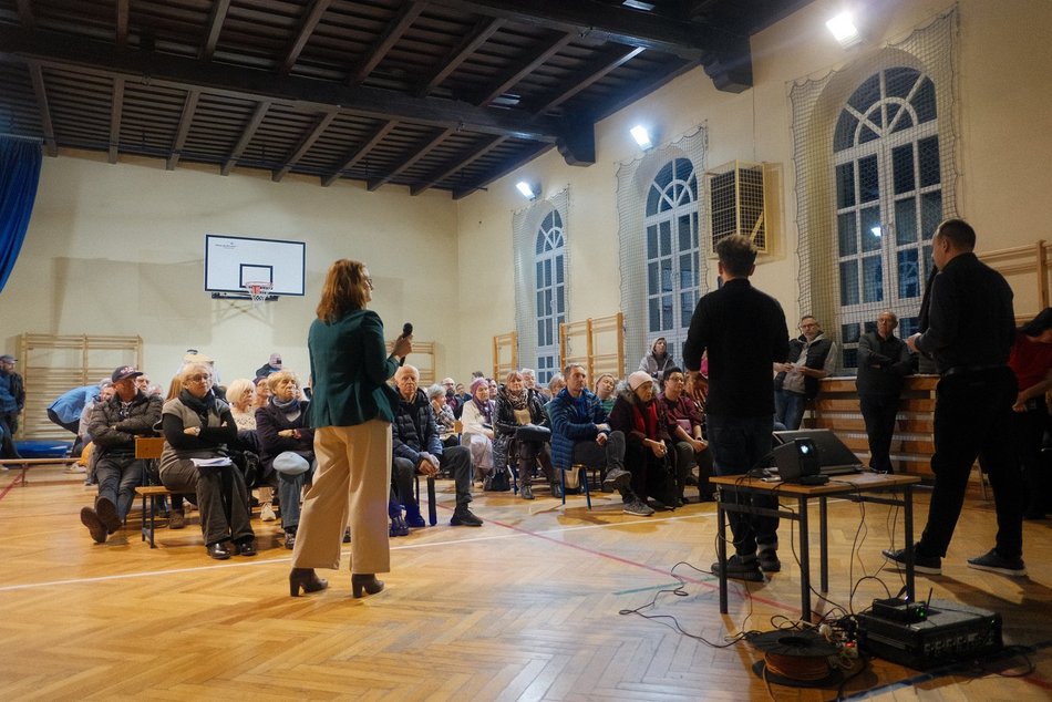 Spotkanie o remontach dróg na Rokiciu i Rudzie Pabianickiej. Łodzianie dopisali