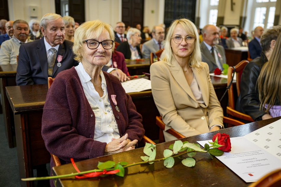 Łódź. Medale za długoletnie pożycie małżeńskie. To się nazywa wielka miłość!