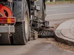 Wielkie sprzątanie Łodzi trwa. Gdzie zobaczymy ekipy porządkowe? [RAPORT]