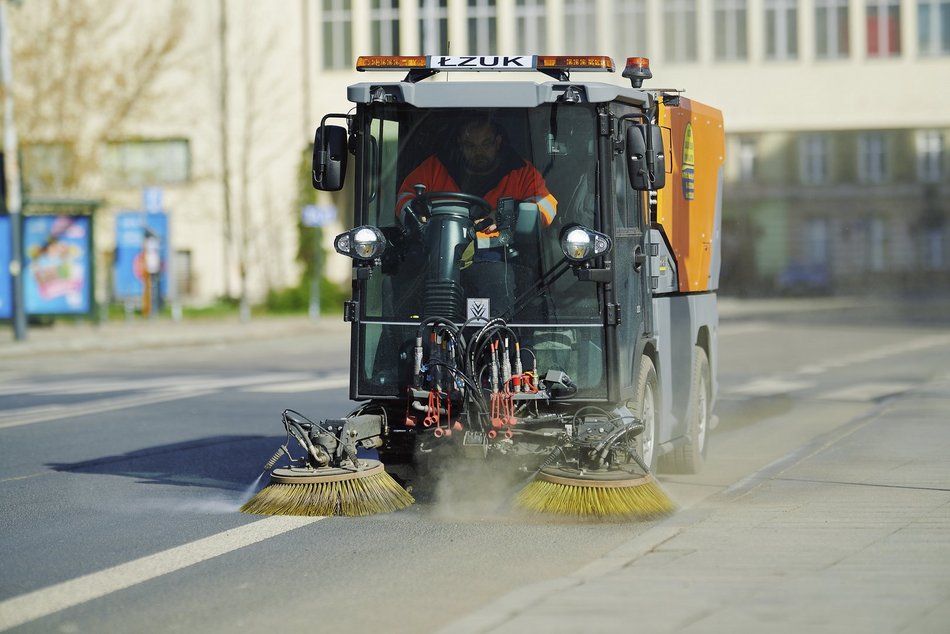 Wiosenne sprzątanie Łodzi. Wśród lokalizacji m.in. Plac Dąbrowskiego