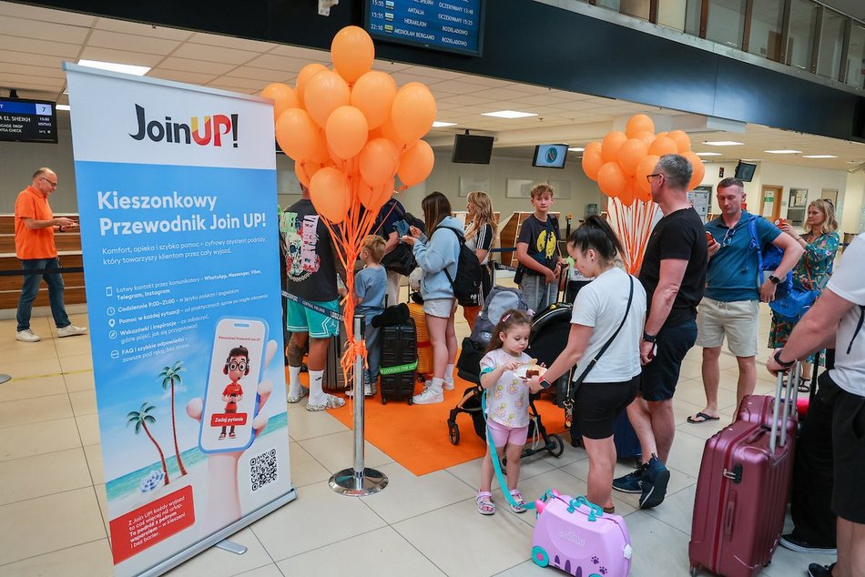 Łódź. Z lotniska w Łodzi prosto do Szarm el-Szejk! Pierwsi pasażerowie już na pokładzie