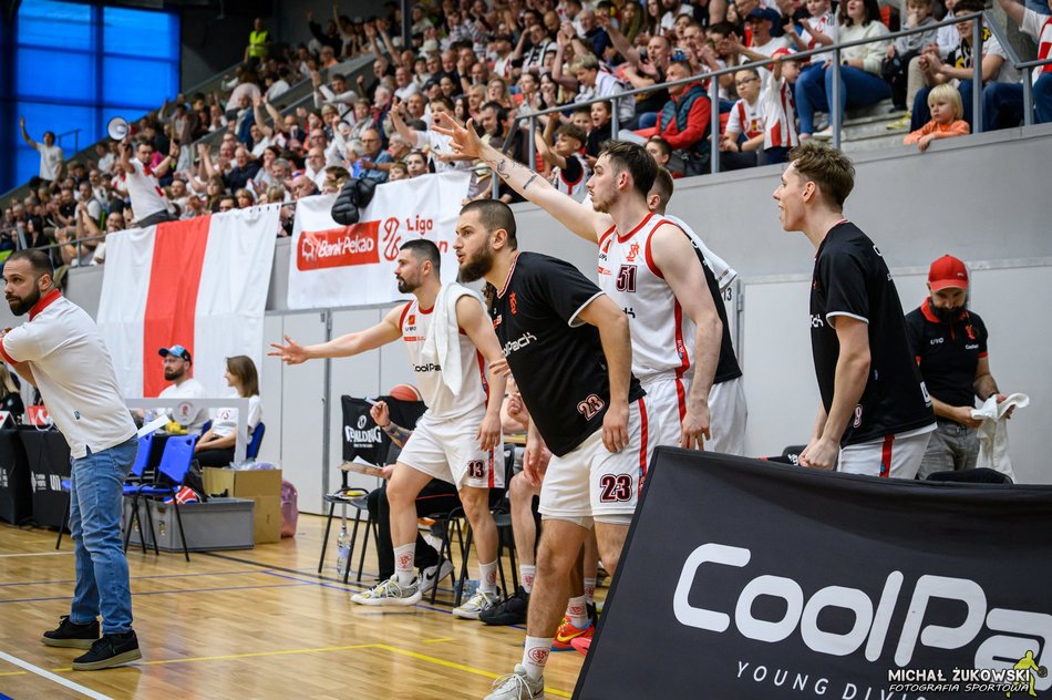 Mistrz sezonu zasadniczego poległ! ŁKS Coolpack Łódź z pierwszym zwycięstwem w finale 1 Ligi!