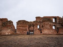 Łódź. Zamek w Besiekierach