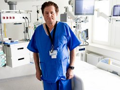 Łódź. Cud w Szpitalu Kopernika w Łodzi! Uratowano pacjenta, którego serce nie biło przez 11 godzin