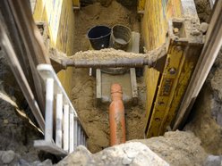 Łódź. Remont Wioślarskiej w Łodzi rozpoczęty. Będzie nowa jezdnia, chodniki i parkingi