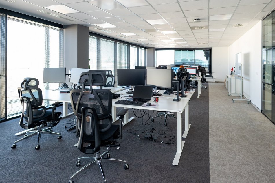 Łódź. Bonprix w biurowcu Nowa Fabryczna w Łodzi. Nowa siedziba, nowe możliwości