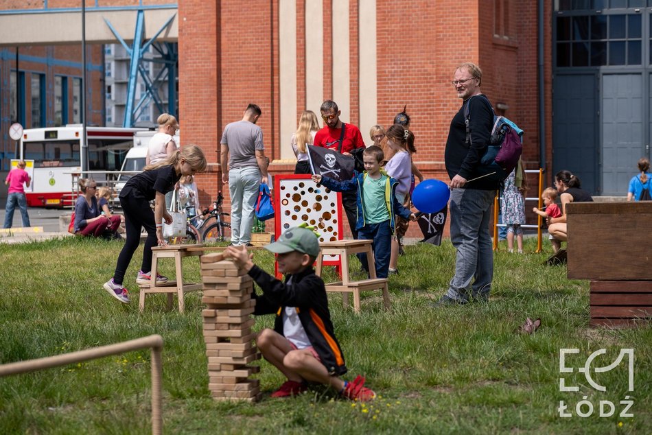 Łódź. Dzień Dziecka w EC1 Łódź. Eksperymenty, warsztaty i kosmiczny piknik