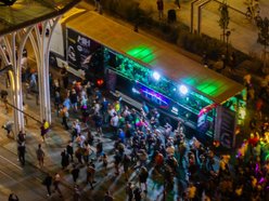 Nowość na Paradzie Wolności 2025 w Łodzi. Platforma miasta z motywem „Ziemi Obiecanej"