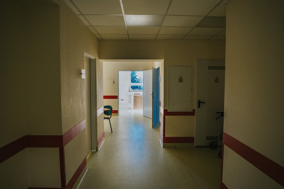 Łódź. Łódź inwestuje w zdrowie seniorów. Będzie więcej łóżek i nowoczesna opieka w ZOL na Przyrodniczej