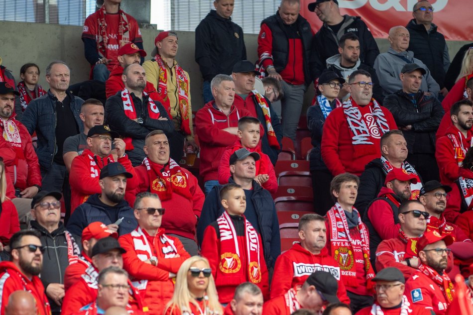 Łódź. Kibice na meczu Widzew Łódź - Lechia Gdańsk. Byłeś/aś? Znajdź się na trybunach!