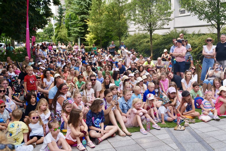 Łódź. Baśniowa Piotrkowska w Łodzi. Teatr Barnaby po raz kolejny zachwycił!