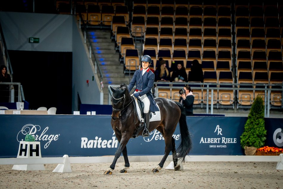 Łódź. Cavaliada Tour w Atlas Arenie w Łodzi wystartowała! Zobacz zdjęcia z pierwszego dnia zmagań