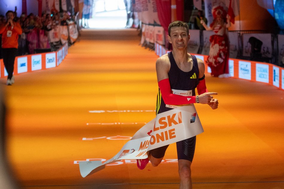 Łódź. DOZ Maraton Łódź 2026. Brałeś udział w biegu? Odszukaj się w galerii i zapisz na pamiątkę!