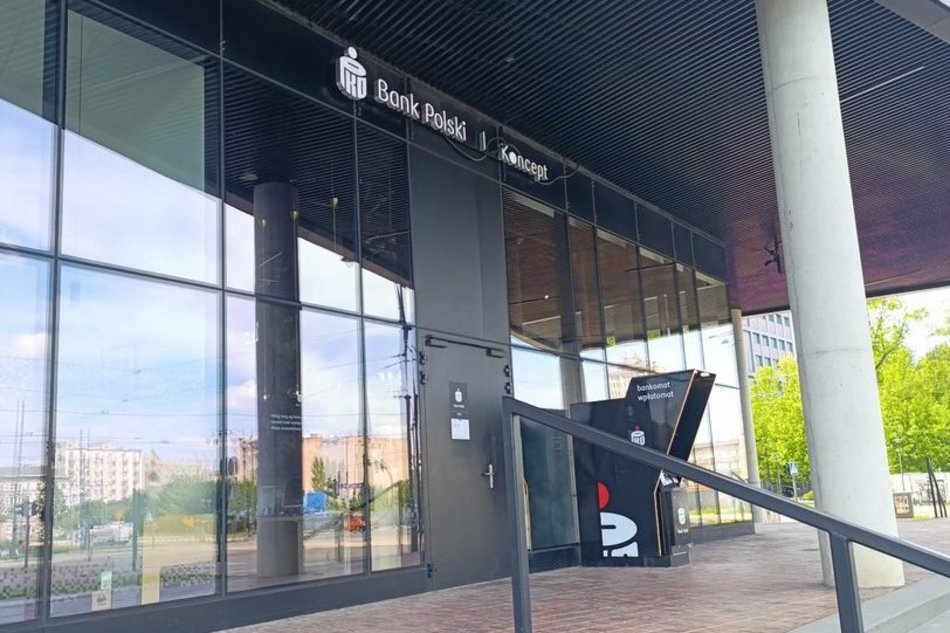 Łódź. PKO Bank Polski w Bramie Miasta 