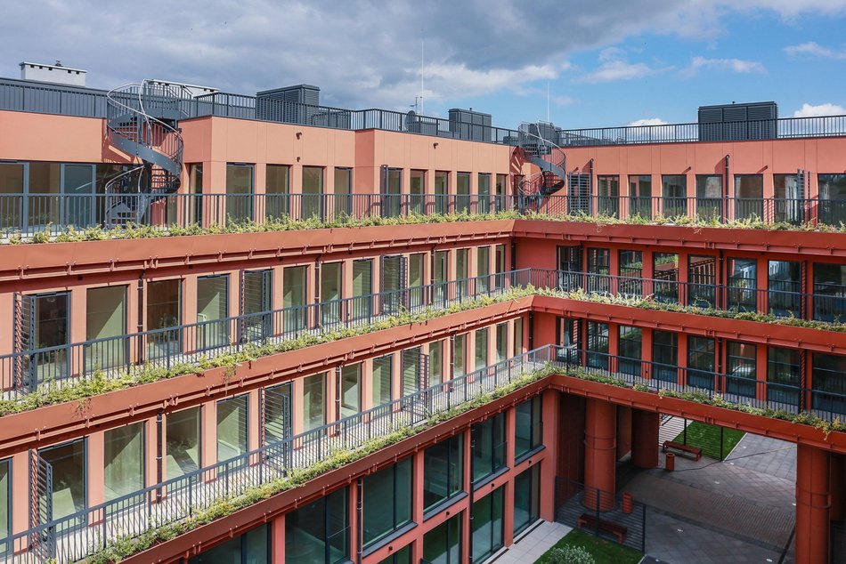 Łódź. Słoneczne Tarasy przy Kilińskiego w Łodzi gotowe. Sto mieszkań, usługi i bujna roślinność