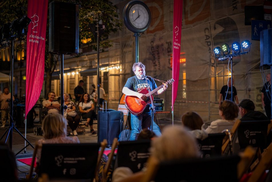 Songwriter Łódź Festiwal. Wyjątkowy klimat przy 6 sierpnia stworzył Svavar Knutur