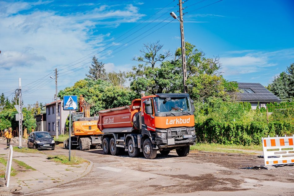 Łódź. Remont Tuszyńskiej w Łodzi. Trwają prace na kolejnym odcinku