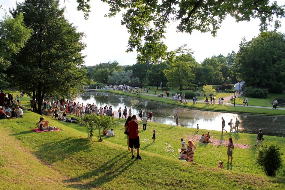 Łódź. Co robić w weekend w Łodzi? Noc Świętojańska, urodziny Fali, targi Hot Wheels i inne