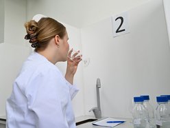 Łódź. Testerzy wody w ZWiK Łódź dbają o naszą kranówkę. Kto może testować wodę?