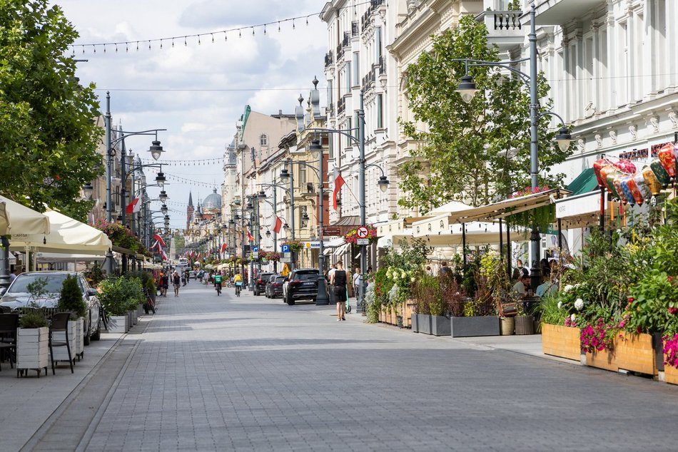 Łódź. Pierwszy sierpniowy weekend na Piotrkowskiej. Tłumy łodzian i turystów!