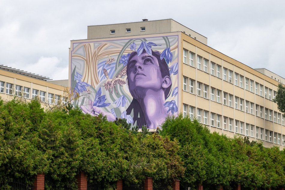 Nowy mural na mapie Łodzi! „Ciekawość” pojawiła się na kampusie Politechniki Łódzkiej