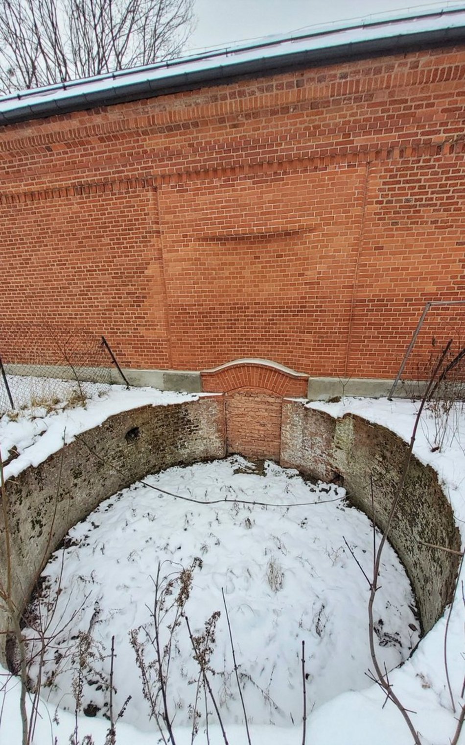 Łódź. Dawna lodownia na Księżym Młynie