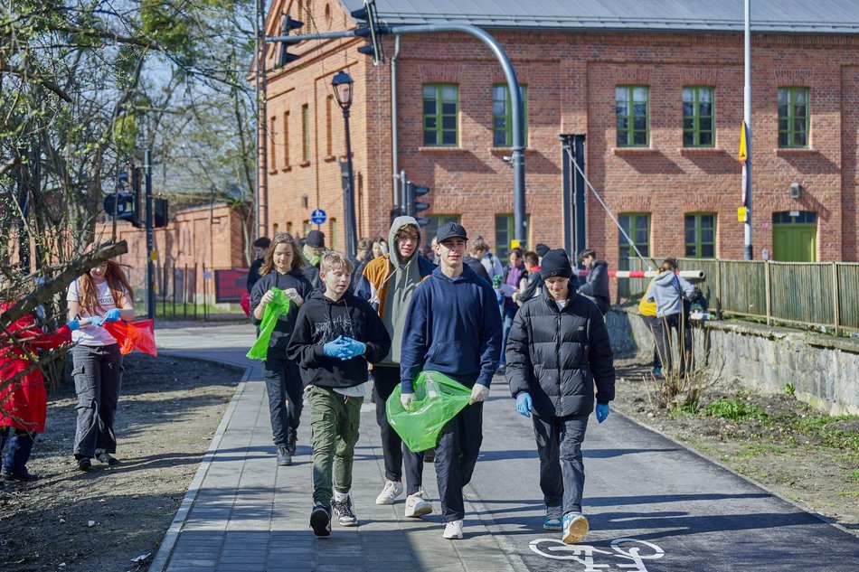 Trwa się Galante Sprzątanie 2024 w Łodzi