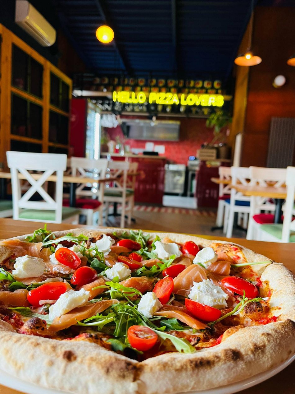 Łódź. Restauracja Boska Włoska w Łodzi po rewolucji. Nowa managerka, menu i dania sezonowe