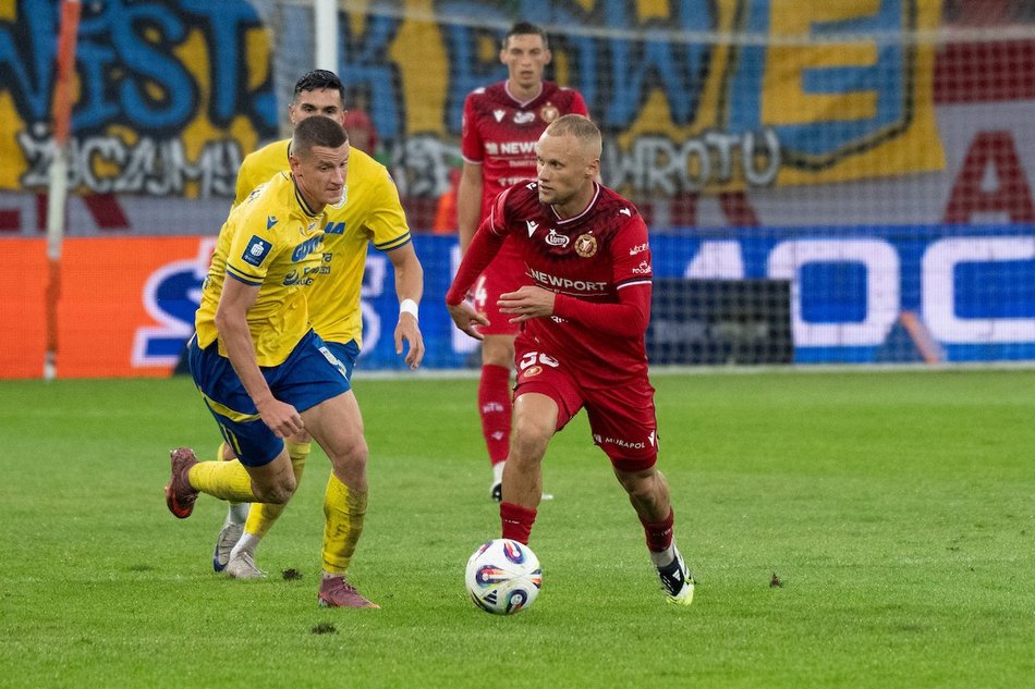 Widzew Łódź zmierzył się z Arką Gdynia. Zwycięstwo przed własną publicznością 