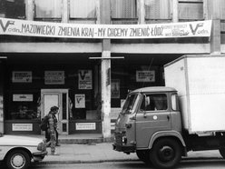 Łódź. Sztandar wyprowadzić! Tak Łódź żegnała PZPR i budowała nową Polskę