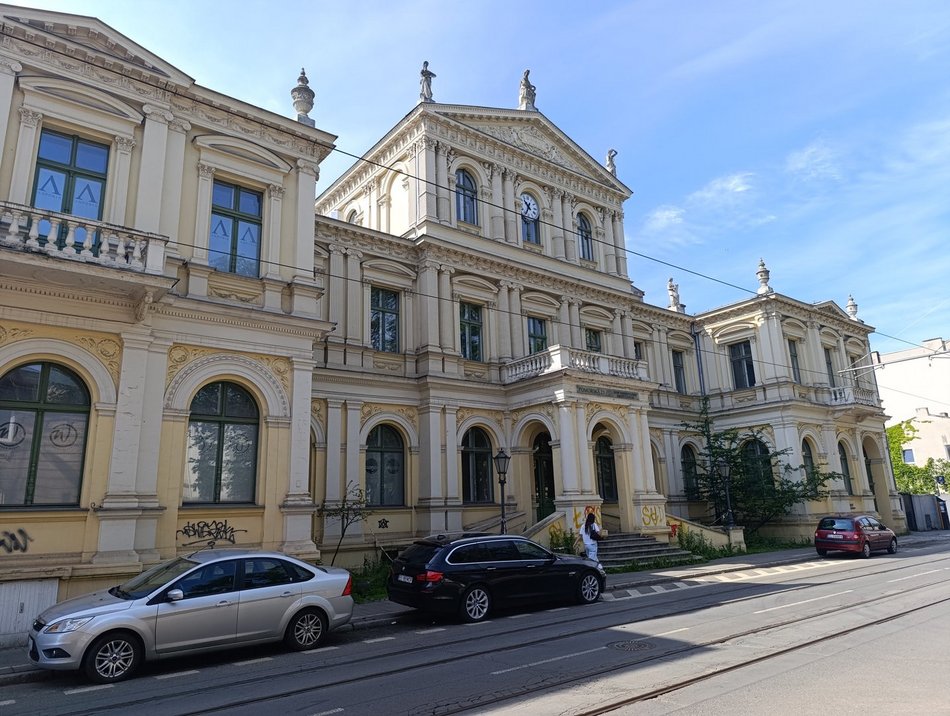 Łódź. Dom Towarzystwa Kredytowego na sprzedaż
