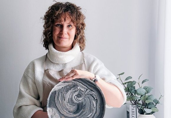 Łódź. Design zrodzony z pasji. Jak Zuzanna Chrzanowska z YESO Studio odczarowała gips?