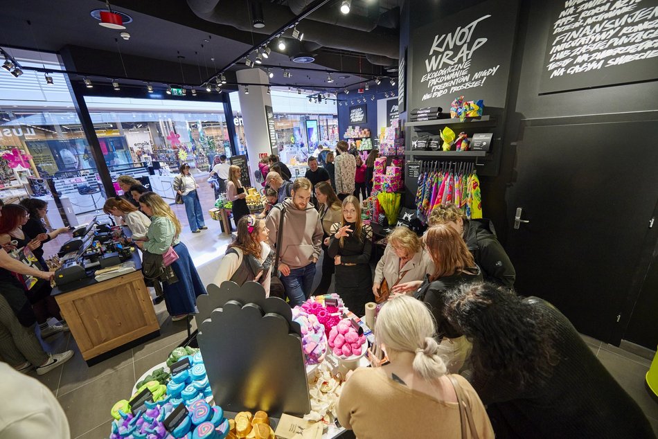 Lush w Manufakturze otwarty