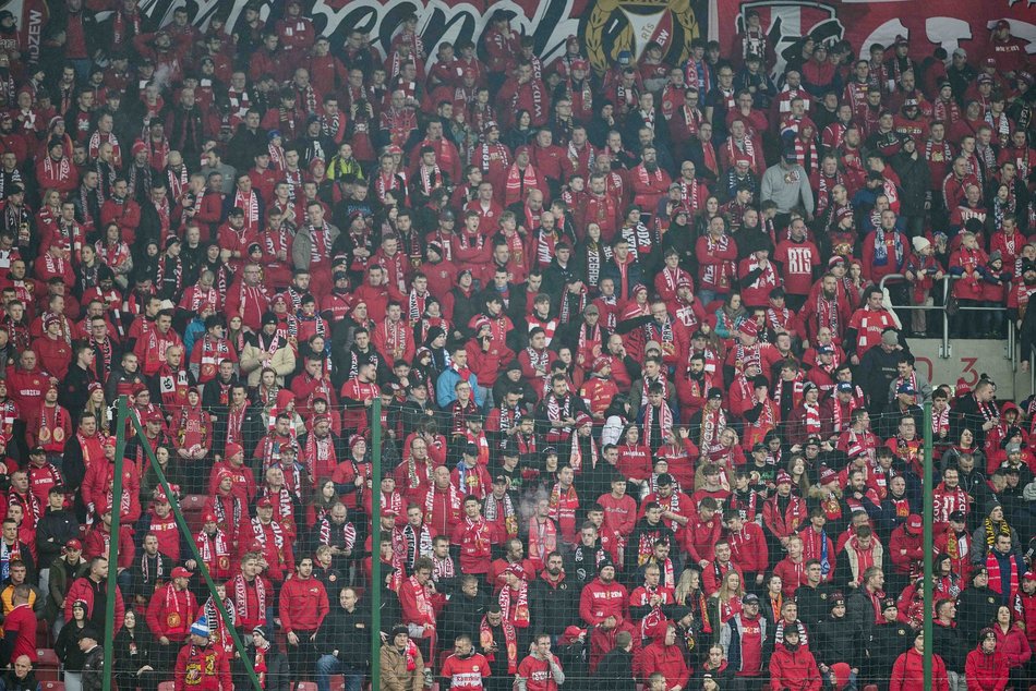 Kibice na meczu Widzewa Łódź z Jagiellonią Białystok