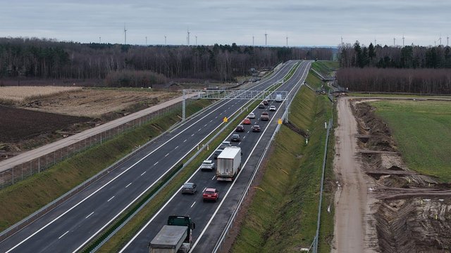 Ponad 80 km nowych ekspresówek w Łódzkiem. To będzie prawdziwa drogowa rewolucja! [MAPY]