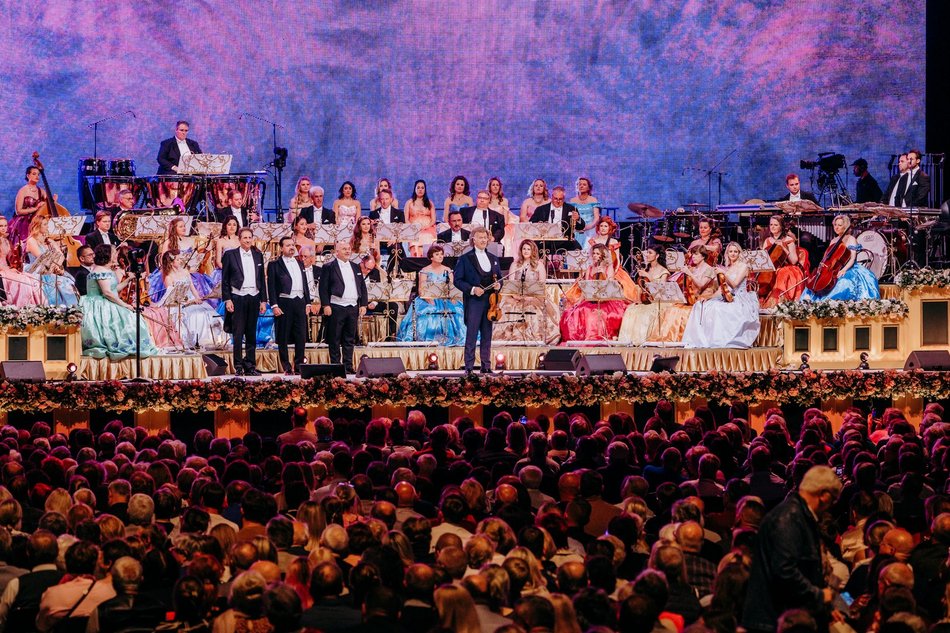 Łódź. Andre Rieu w Atlas Arenie. Holenderski skrzypek oczarował publiczność