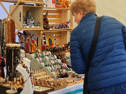 Łódź. Niedziela na targach rękodzieła w Manufakturze