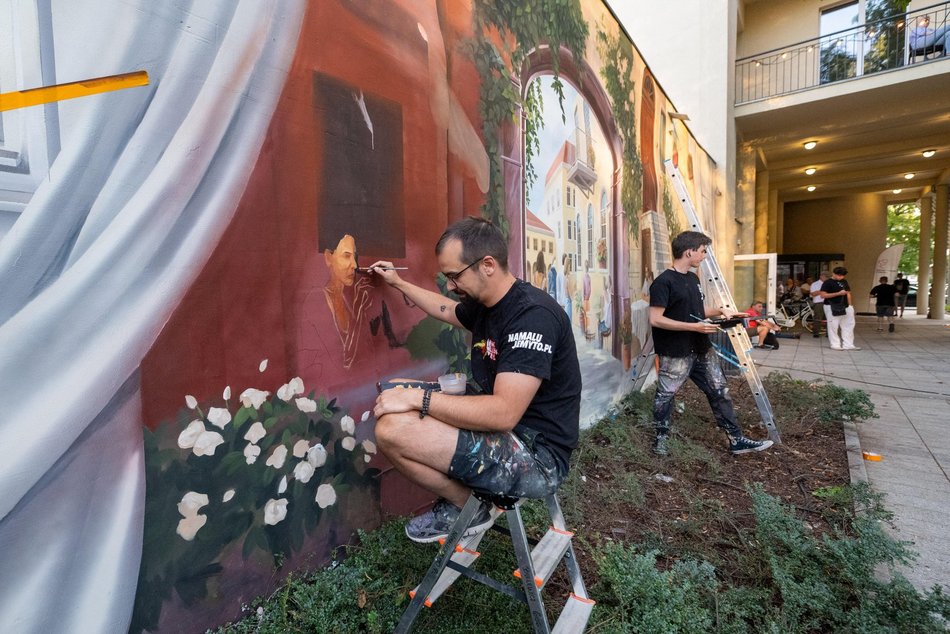 Łódź. Niezwykły mural w Pasażu Róży w Łodzi. Iście włoski klimat!