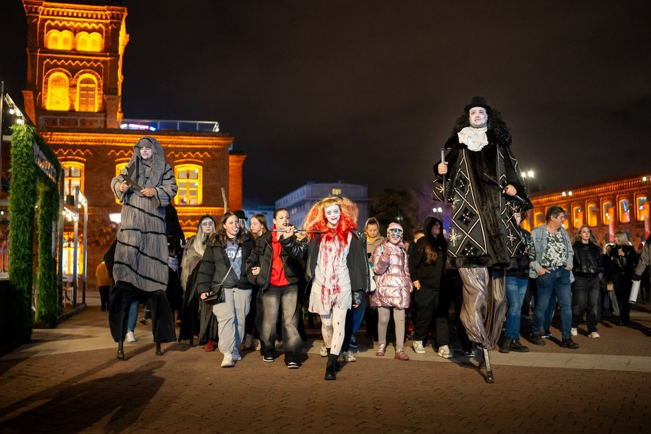 Parada Halloween w Manufakturze