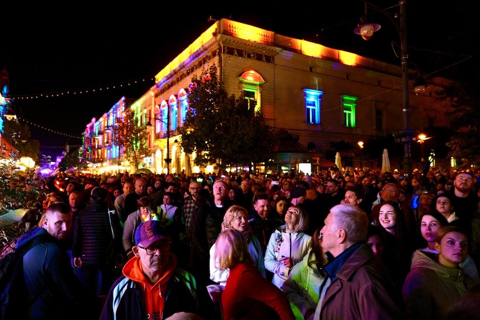 Łódź. Tłumy na Light Move Festival Łódź 2025! Mnóstwo pozytywnej energii!