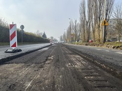 Remont Maratońskiej w Łodzi. Rozpoczęto frezowanie starej nawierzchni. Utrudnienia w ruchu