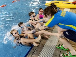 Aquapark Fala za darmo? Specjalna oferta dla szkół z Łodzi. Sprawdź szczegóły!