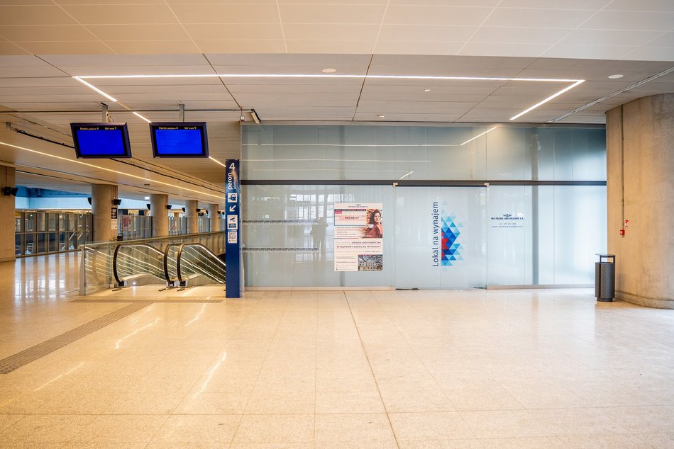 Nowi najemcy na dworcu Łódź Fabryczna. Centrum medyczne, sklep sportowy, kawiarnia, biura