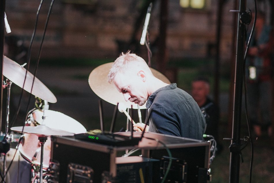 Łódź. Piotrkowska Kameralnie. Duet BLED wystąpił w pasażu Rubinsteina w Łodzi