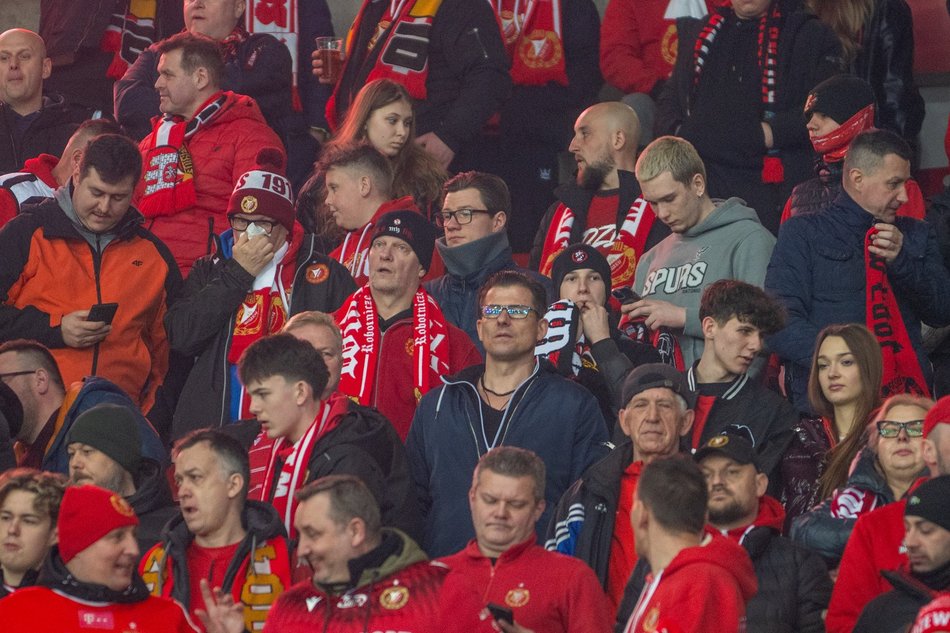 Łódź. Kibice na meczu Widzew Łódź - Lech Poznań. Byłeś/aś? Znajdź się w galerii!