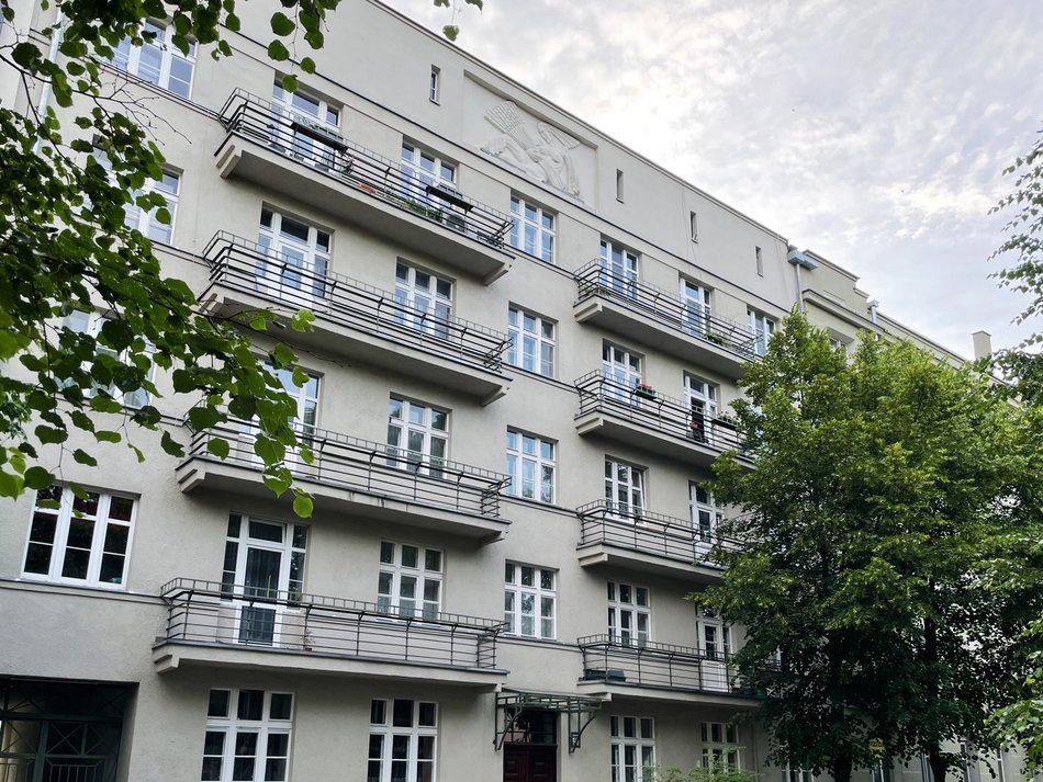 Ulica Zacisze - fasada budynku