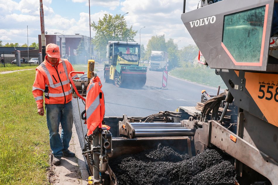 Łódź. Remont Puszkina. Drogowcy rozpoczęli wymianę nawierzchni