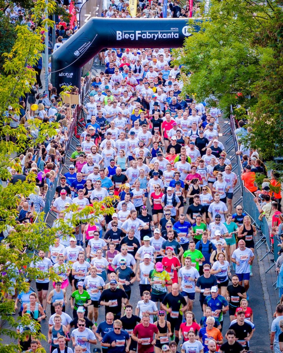 Łódź. Bieg Fabrykanta 2025 Łódź. Wystartowało aż dwa tysiące zawodników!
