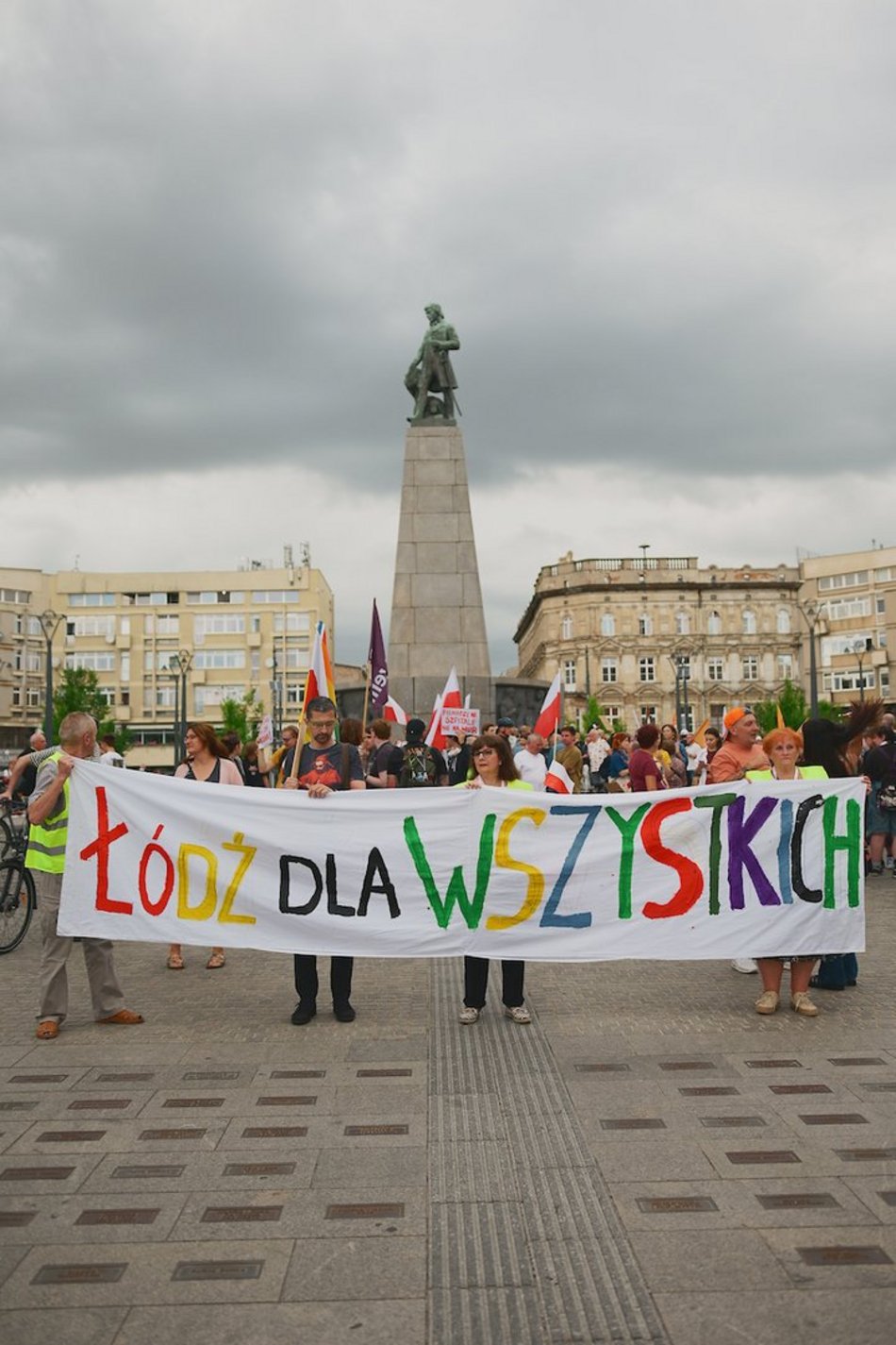Łódź dla wszystkich! Piotrkowską przeszedł pokojowy spacer